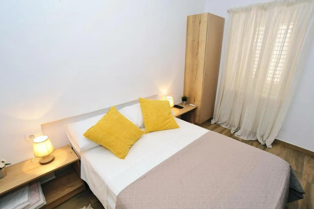 Rooms Patricija 2 Ζαντάρ 0*,  Κροατία