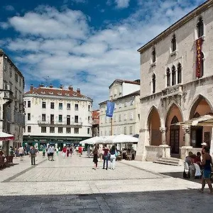 Main Square 4*, Split Croatie
